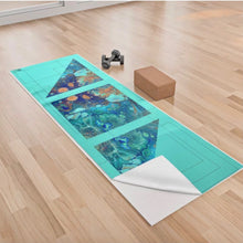 Load image into Gallery viewer, Oceana Geometric Towel
